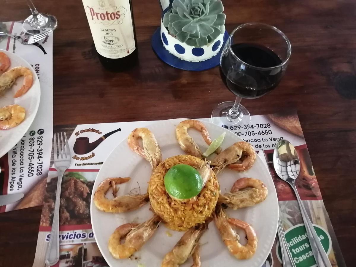 La Famosa Costillas A La Lena Jarabacoa Exteriér fotografie